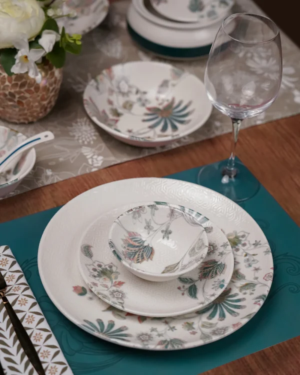 VG Stellar Jacobean Porcelain Dining Collection Dinner Set – 35 Pieces