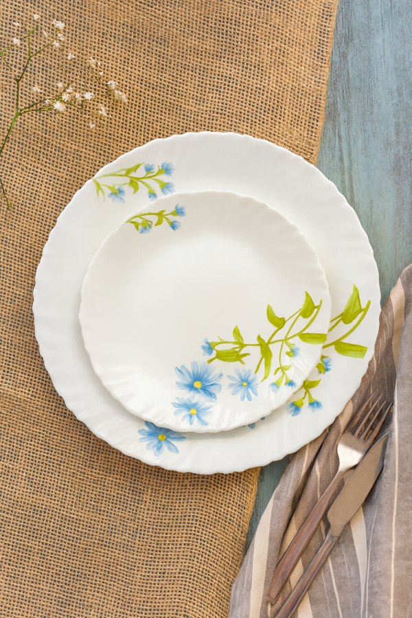 Laopala Diva Classique Collection Dinner Set 19Pcs – Blue Daisy Opalware Dining Set