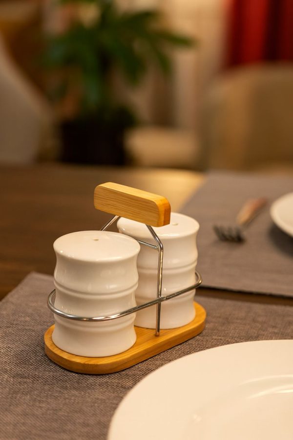 ROXX Bamboo Salt & Pepper Shaker Set – Eco – Friendly Kitchen Condiment Set  –  6440